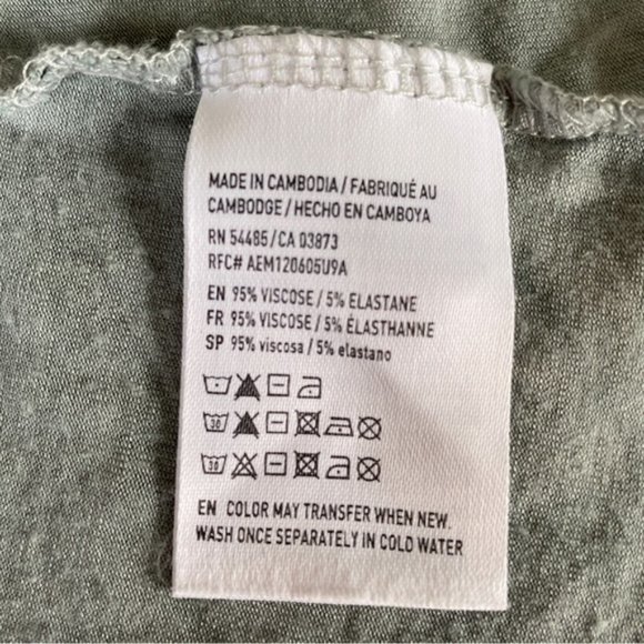 AEO "soft and sexy" grey blue tie-dye tee w flared bell long sleeves. Size XS - Picture 4 of 6